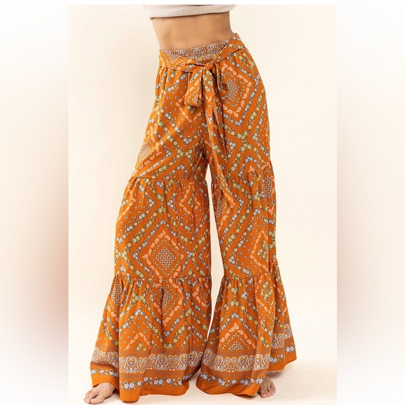 18 Floral Print Tiered Wide Pants - Picture 2 of 7